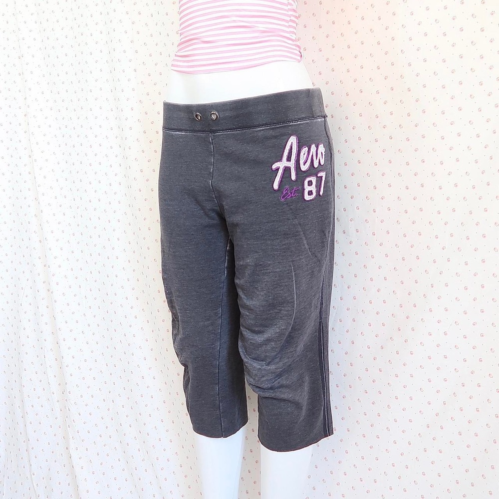 vintage y2k aeropostale black capri sweatpants